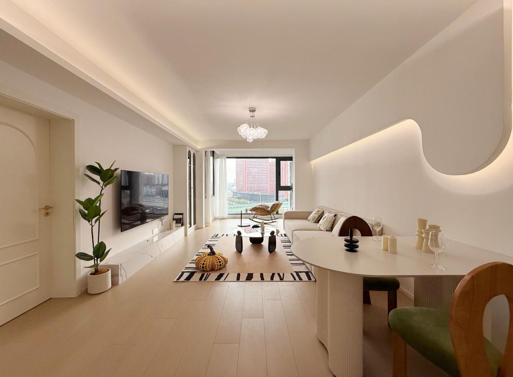 Apartment Eastern Hub - Bund Branch 4bedroom Near Subway Honghui *